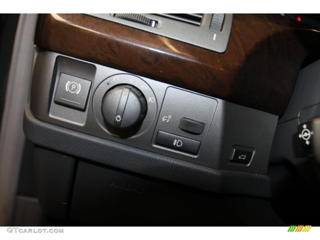 2004 7 Series 745Li Sedan - Titanium Grey Metallic / Basalt Grey/Flannel Grey photo #50