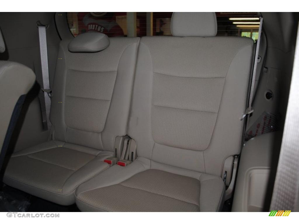 Beige Interior 2011 Kia Sorento LX V6 AWD Photo #45073473