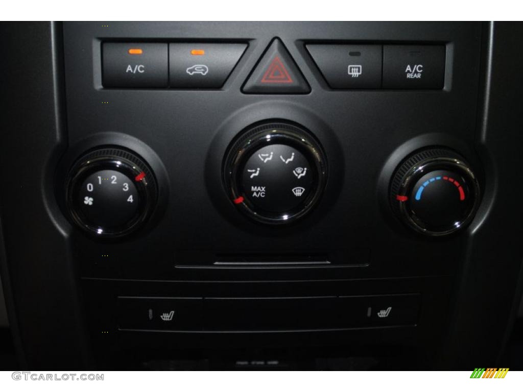 2011 Sorento LX V6 AWD - Dark Cherry / Beige photo #36