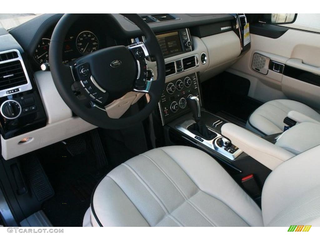 Ivory Jet Black Interior 2011 Land Rover Range Rover Hse