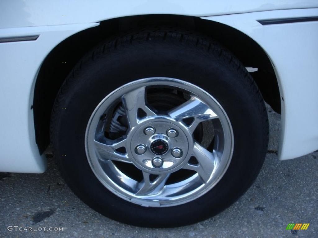 2005 Pontiac Grand Am GT Coupe Wheel Photos