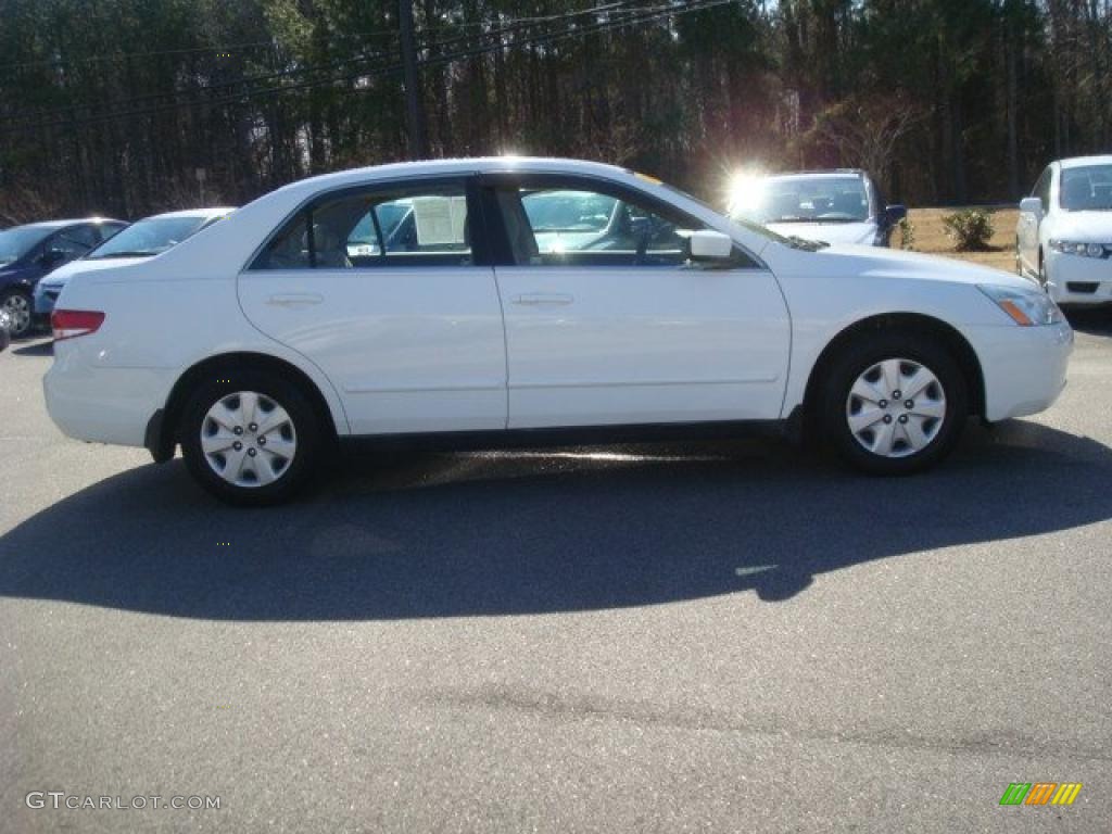 2003 Accord LX Sedan - Taffeta White / Ivory photo #7