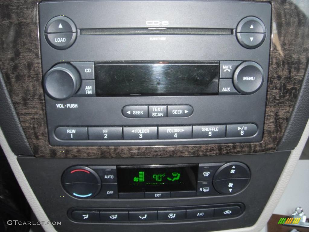 2006 Mercury Milan I4 Premier Controls Photos