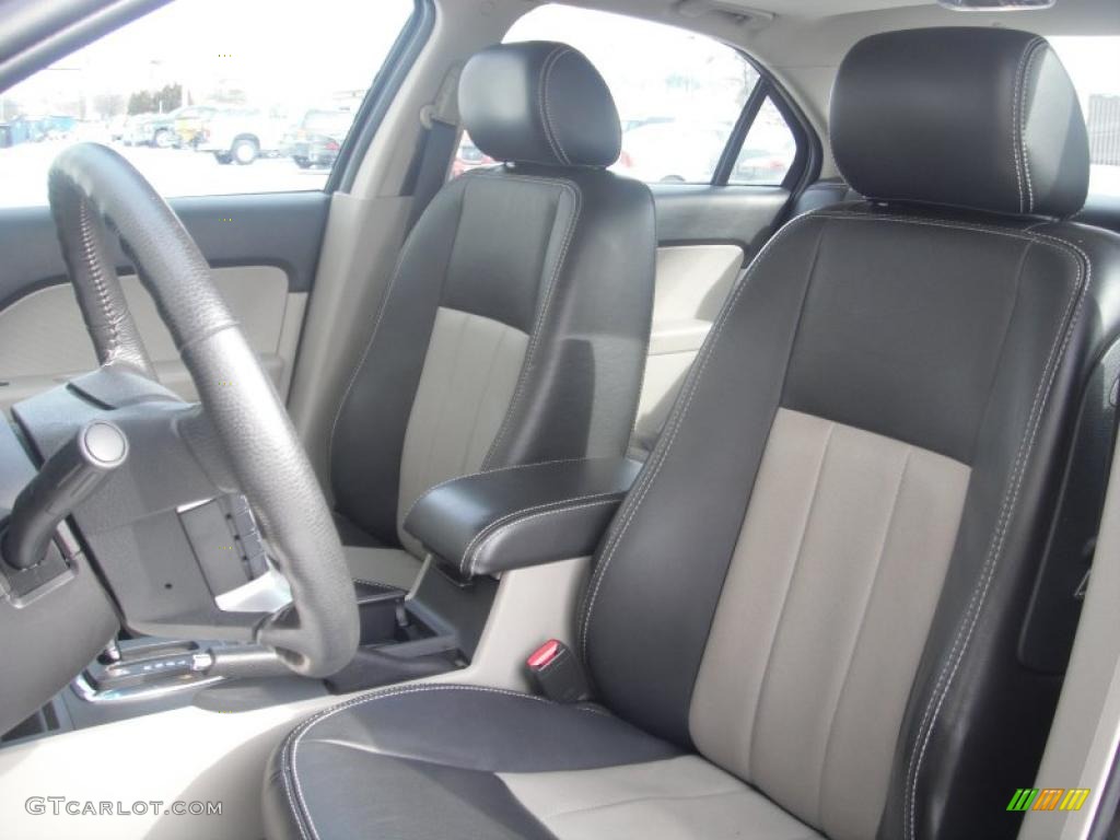 Dark Charcoal/Medium Light Stone Interior 2006 Mercury Milan I4 Premier Photo #45079865