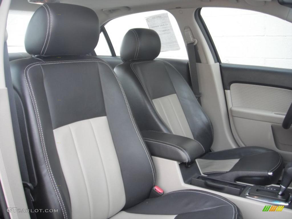 Dark Charcoal/Medium Light Stone Interior 2006 Mercury Milan I4 Premier Photo #45079881