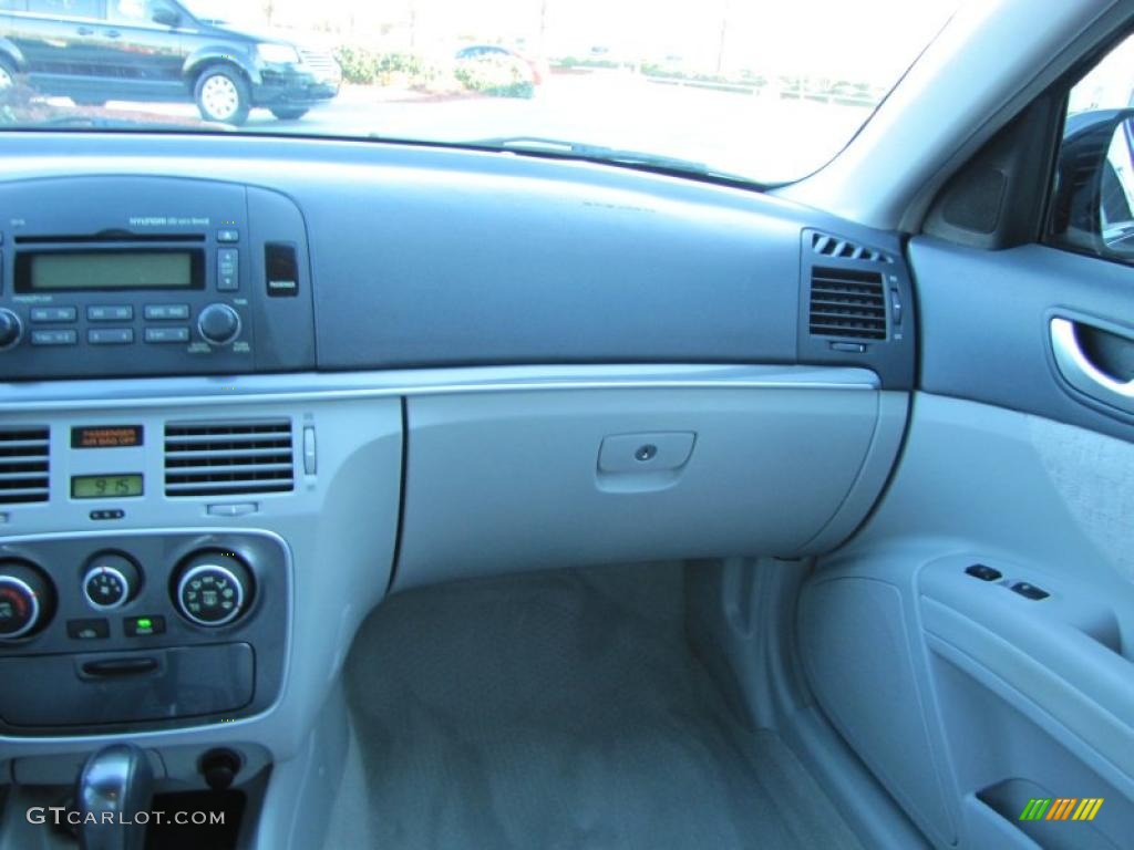 2007 Sonata SE V6 - Ebony Black / Gray photo #20