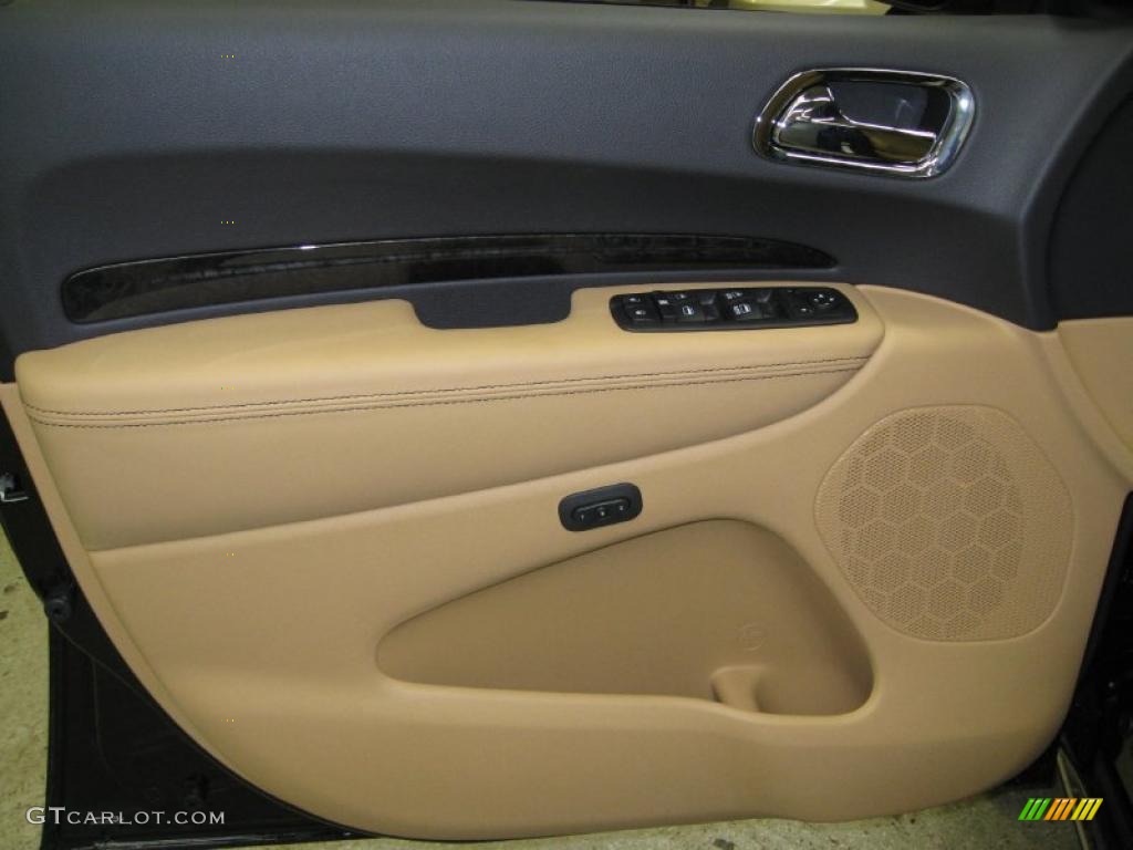 2011 Dodge Durango Citadel 4x4 Black/Tan Door Panel Photo #45082857