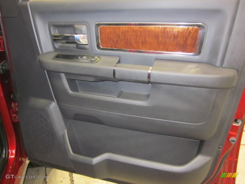 2009 Ram 1500 Laramie Quad Cab 4x4 - Inferno Red Crystal Pearl / Dark Slate Gray photo #23