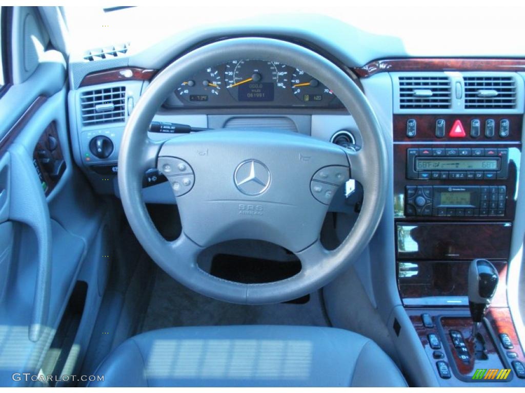 2001 Mercedes-Benz E 430 Sedan Ash Dashboard Photo #45086339