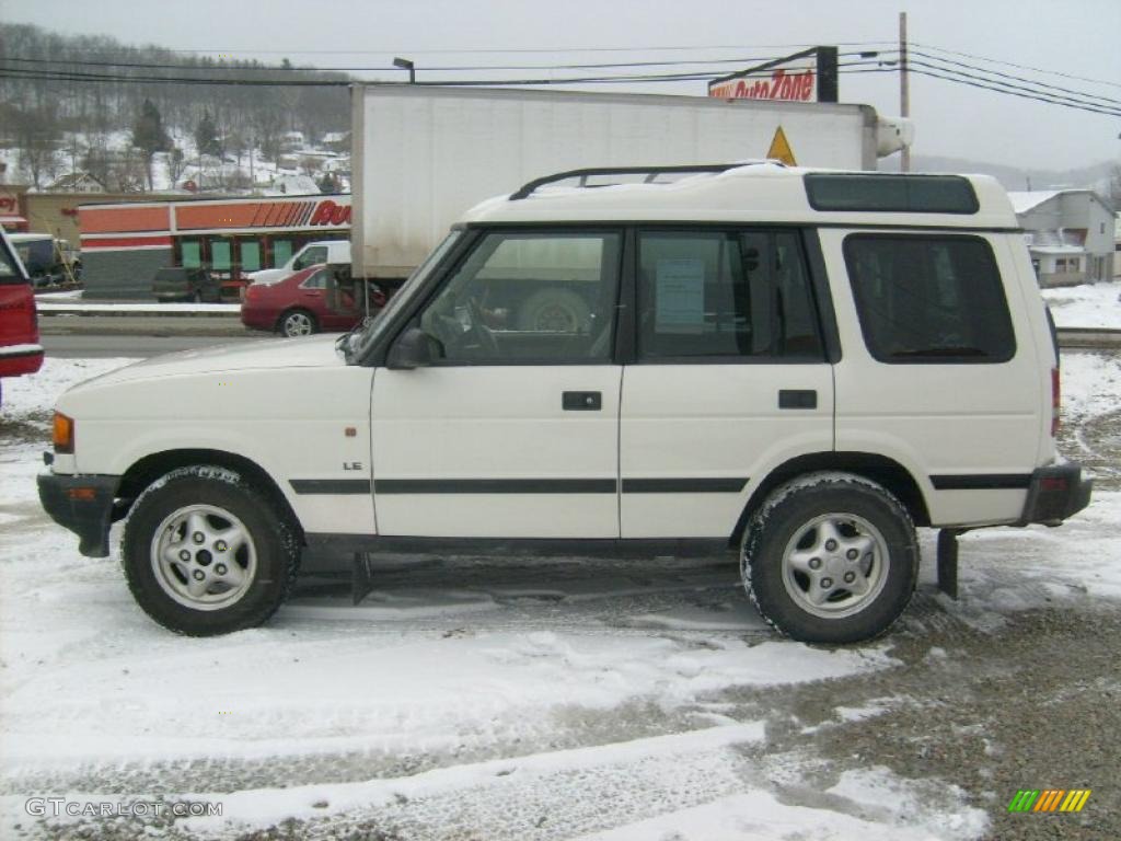 Chawton White 1998 Land Rover Discovery LE Exterior Photo #45092517