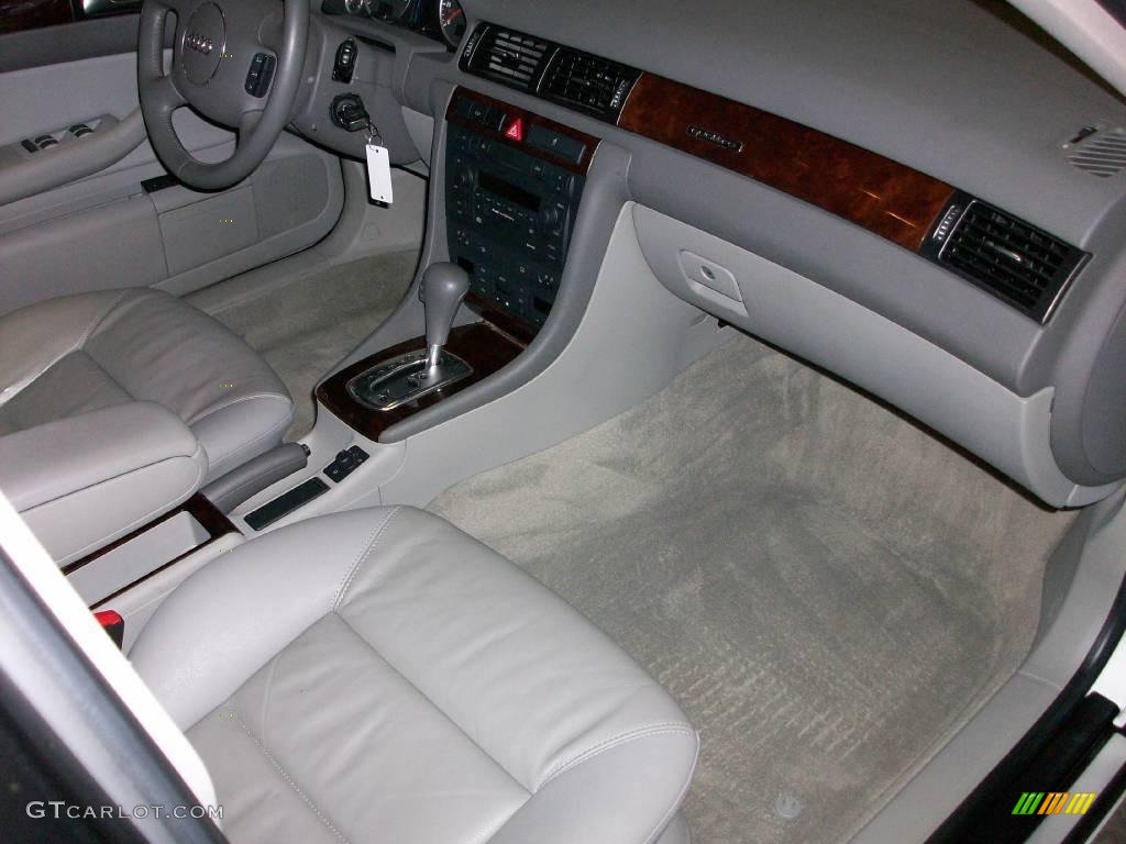 2003 A6 3.0 quattro Sedan - Polar White / Platinum photo #16