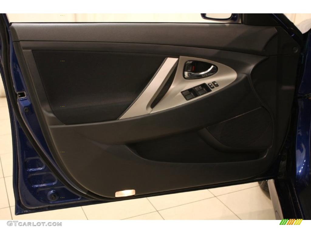 2009 Toyota Camry SE Charcoal Door Panel Photo #45093633