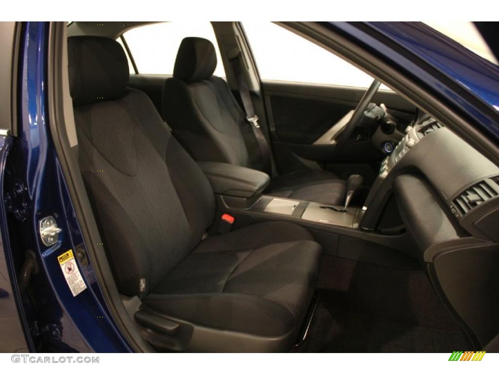 Charcoal Interior 2009 Toyota Camry SE Photo #45093721