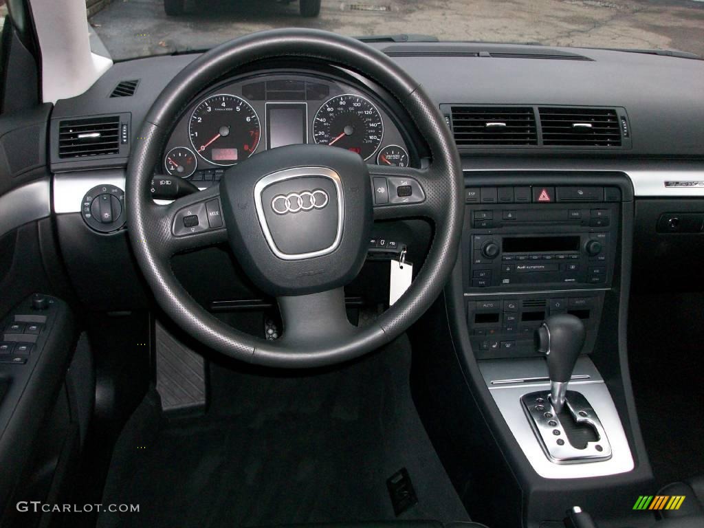2005 A4 2.0T quattro Sedan - Arctic White / Ebony photo #12