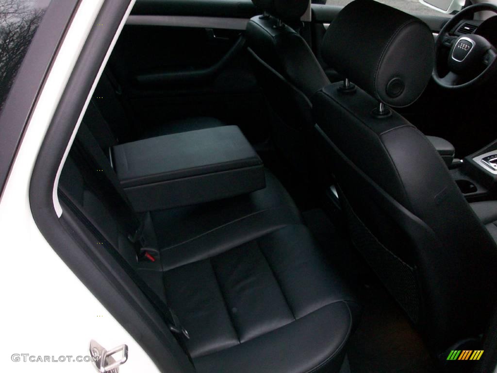 2005 A4 2.0T quattro Sedan - Arctic White / Ebony photo #22