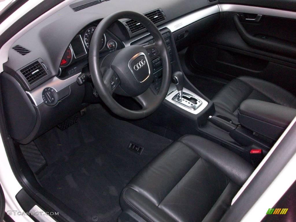 2005 A4 2.0T quattro Sedan - Arctic White / Ebony photo #26