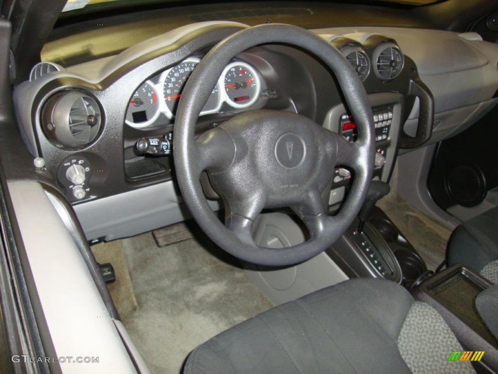 2004 Pontiac Aztek Standard Aztek Model Dark Gray Dashboard Photo #45096821