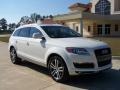 Calla White - Q7 4.2 Premium quattro Photo No. 1
