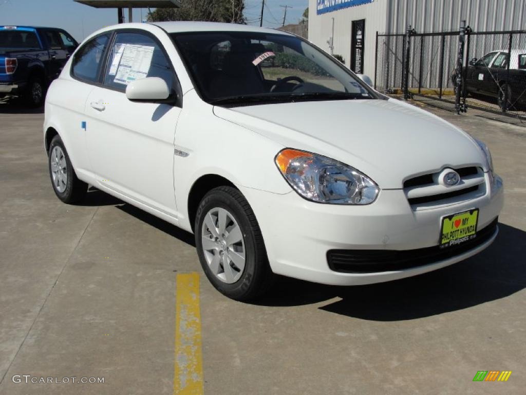 Nordic White 2011 Hyundai Accent GS 3 Door Exterior Photo #45098022
