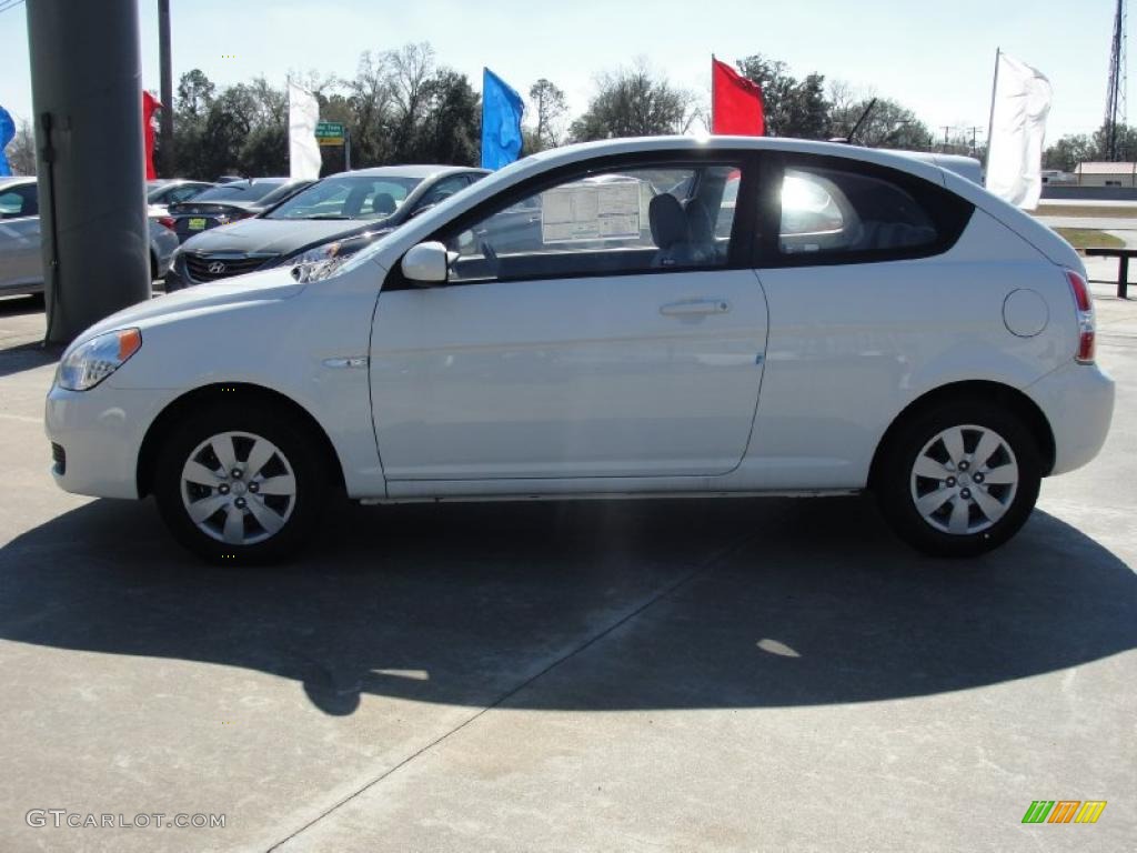 Nordic White 2011 Hyundai Accent GS 3 Door Exterior Photo #45098074