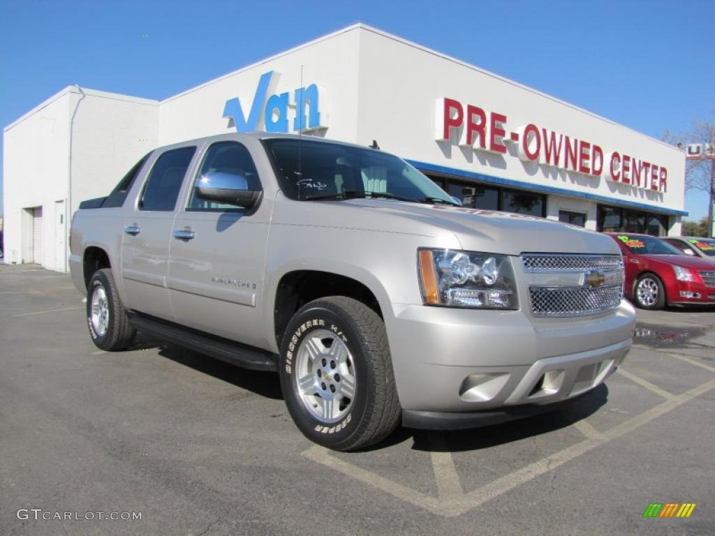 Silver Birch Metallic Chevrolet Avalanche