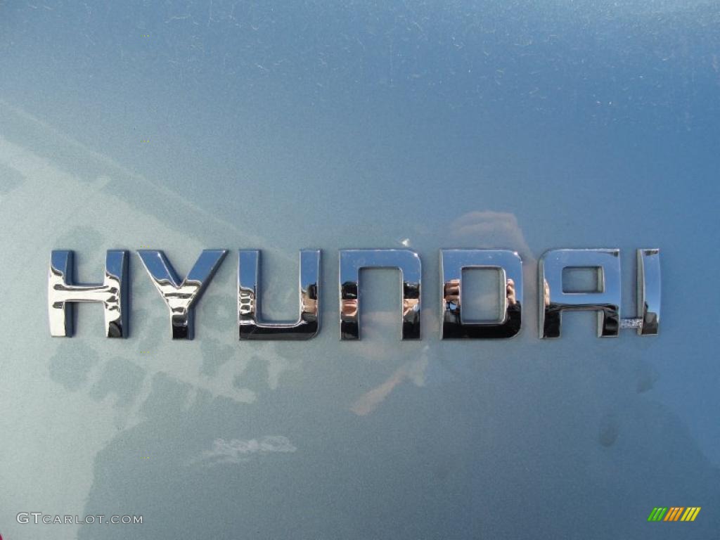 2011 Hyundai Accent GLS 4 Door Marks and Logos Photo #45100850