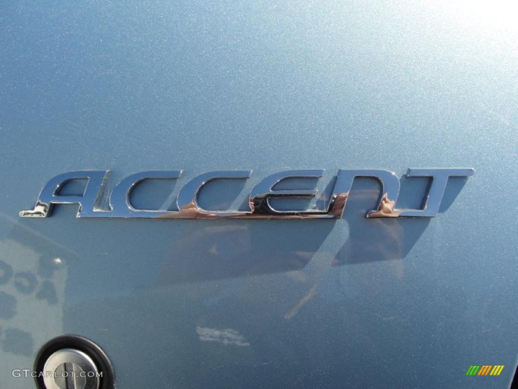 2011 Hyundai Accent GLS 4 Door Marks and Logos Photo #45100859