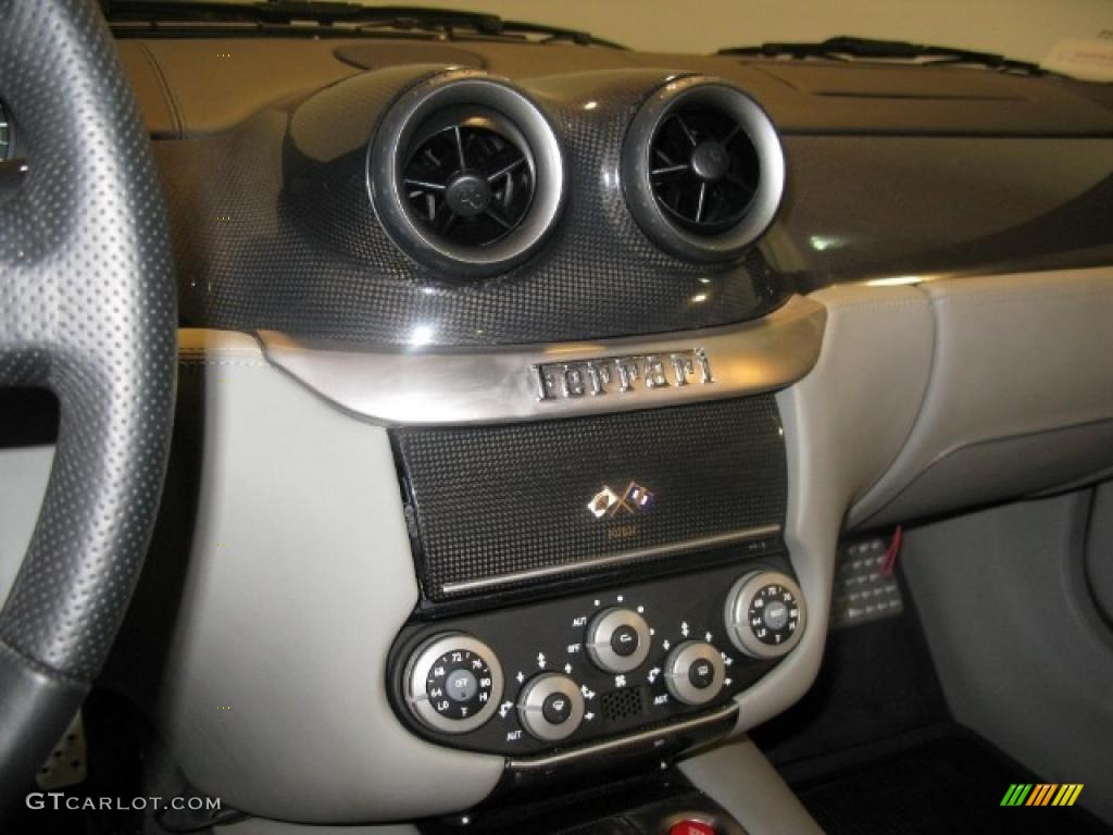 2007 Ferrari 599 GTB Fiorano F1 Controls Photo #45105976