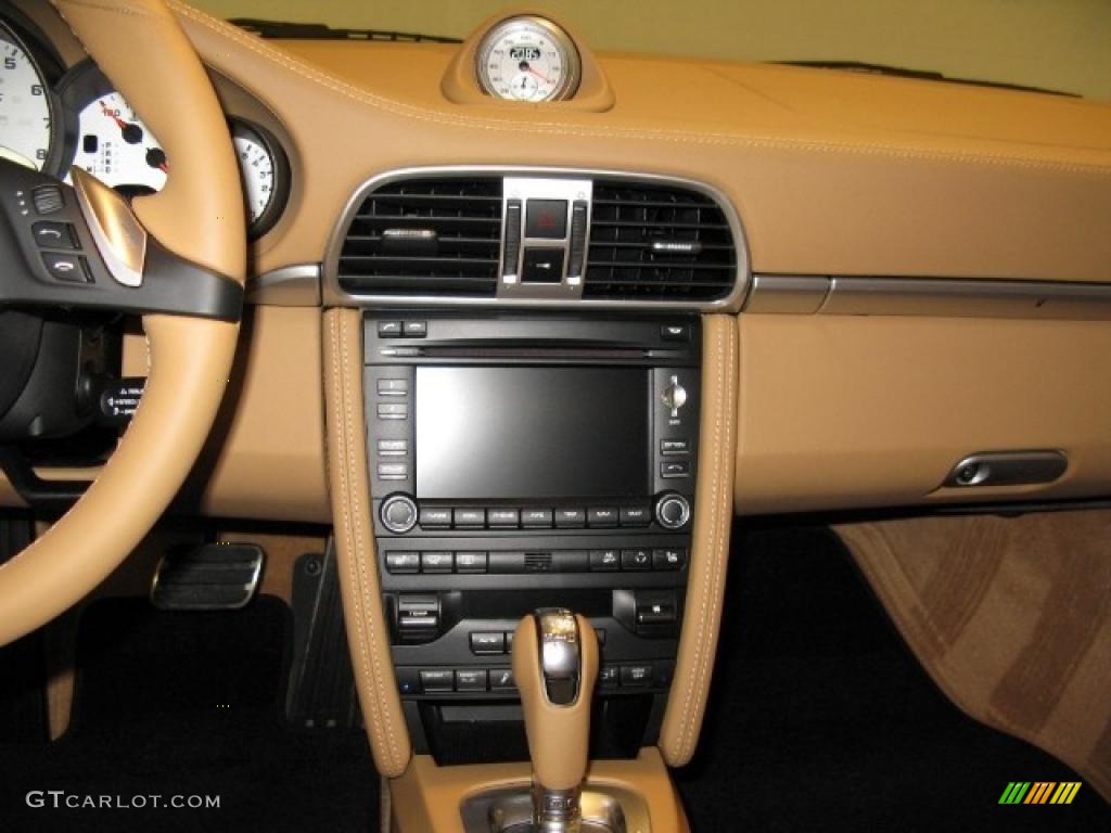 2011 Porsche 911 Turbo S Coupe Controls Photo #45107152