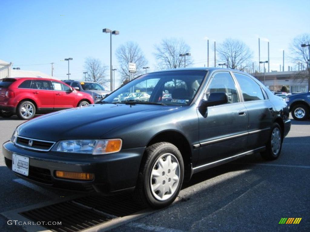 1997 Accord LX Sedan - Mystic Blue Pearl / Gray photo #3