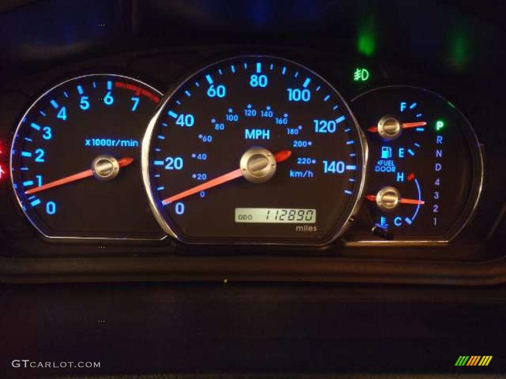 2006 Mitsubishi Endeavor Limited Gauges Photos