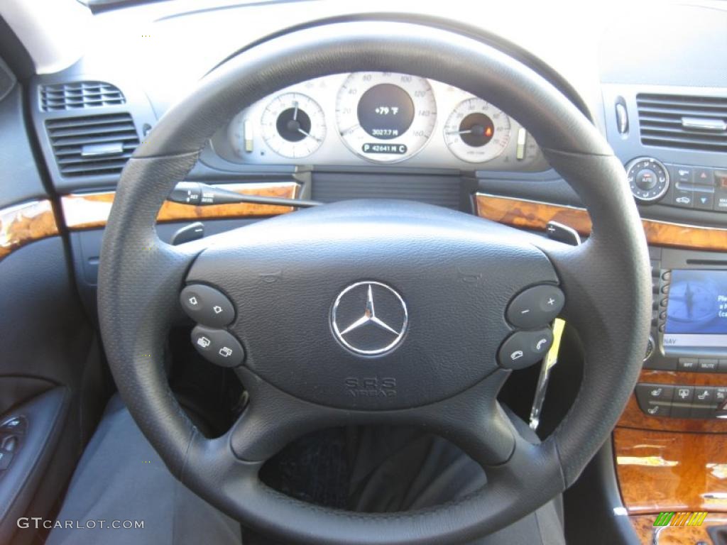 2008 Mercedes-Benz E 550 Sedan Black Steering Wheel Photo #45109440