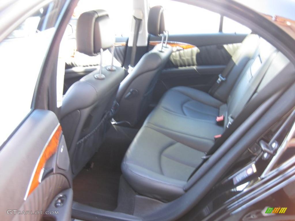2008 E 550 Sedan - Black / Black photo #19