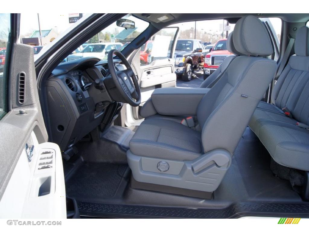 Steel Gray Interior 2011 Ford F150 XL SuperCab Photo #45112940