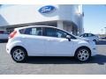 2011 Oxford White Ford Fiesta SES Hatchback  photo #2