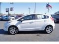 2011 Oxford White Ford Fiesta SES Hatchback  photo #5