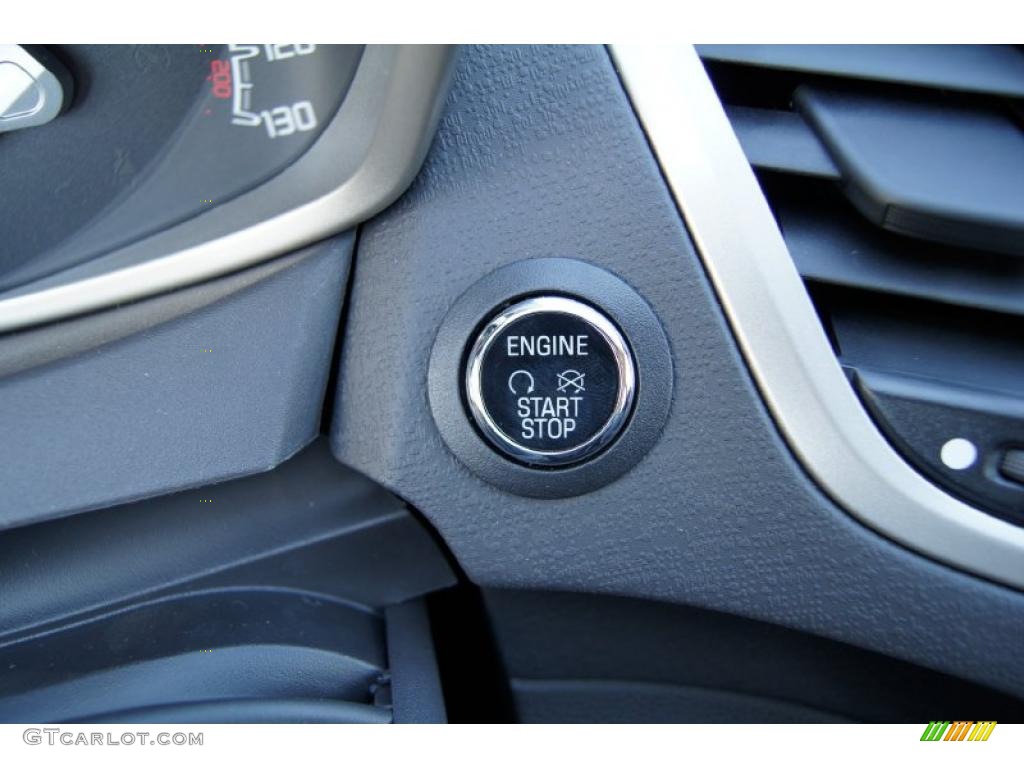 2011 Ford Fiesta SES Hatchback Controls Photo #45115255