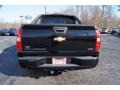 Black - Avalanche LTZ 4WD Photo No. 4