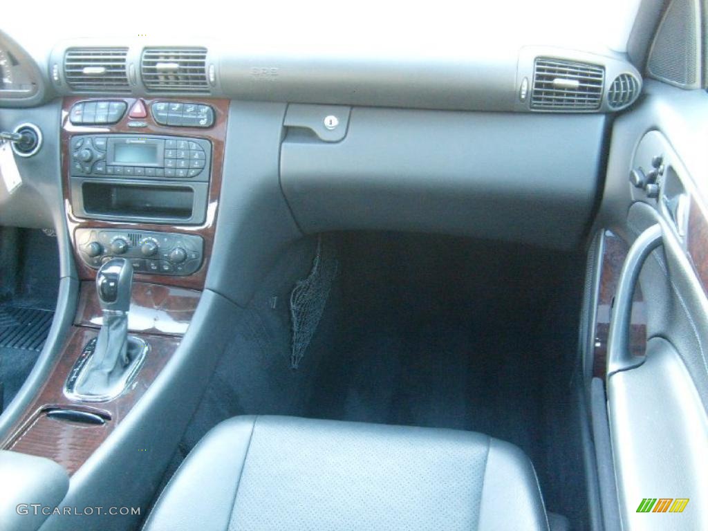 2001 C 240 Sedan - Brilliant Silver Metallic / Charcoal Black photo #18
