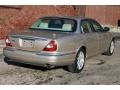 Topaz Metallic - XJ XJ8 Photo No. 4