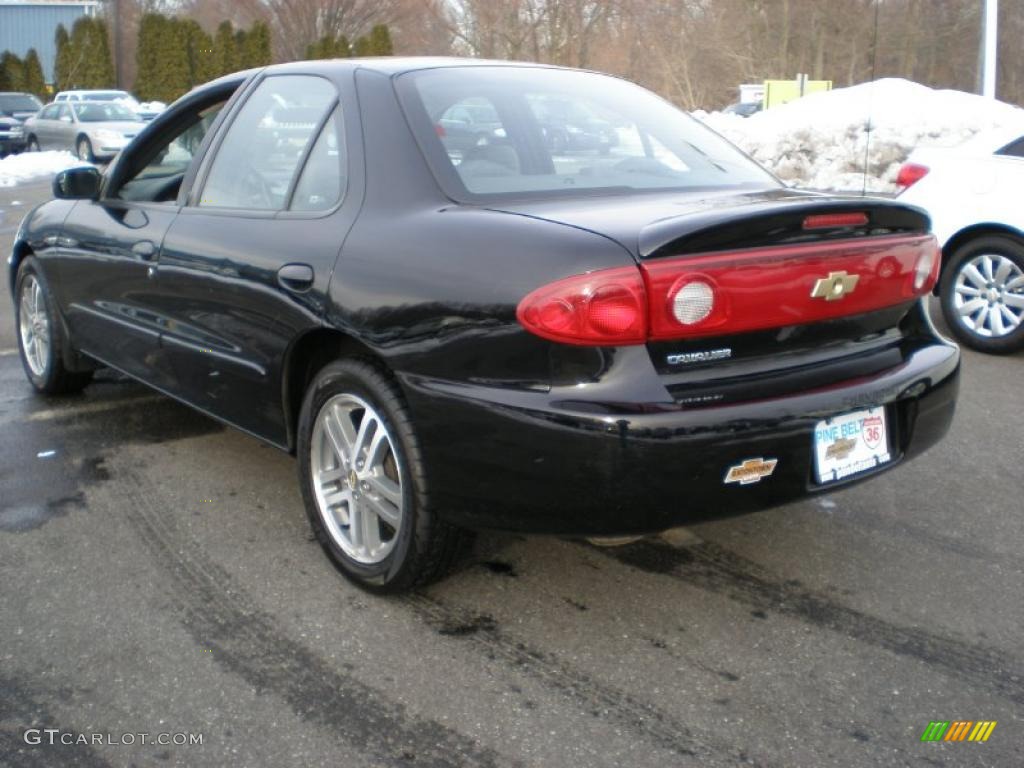 2004 Cavalier Sedan - Black / Graphite photo #5