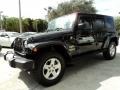 Black - Wrangler Unlimited Sahara 4x4 Photo No. 15