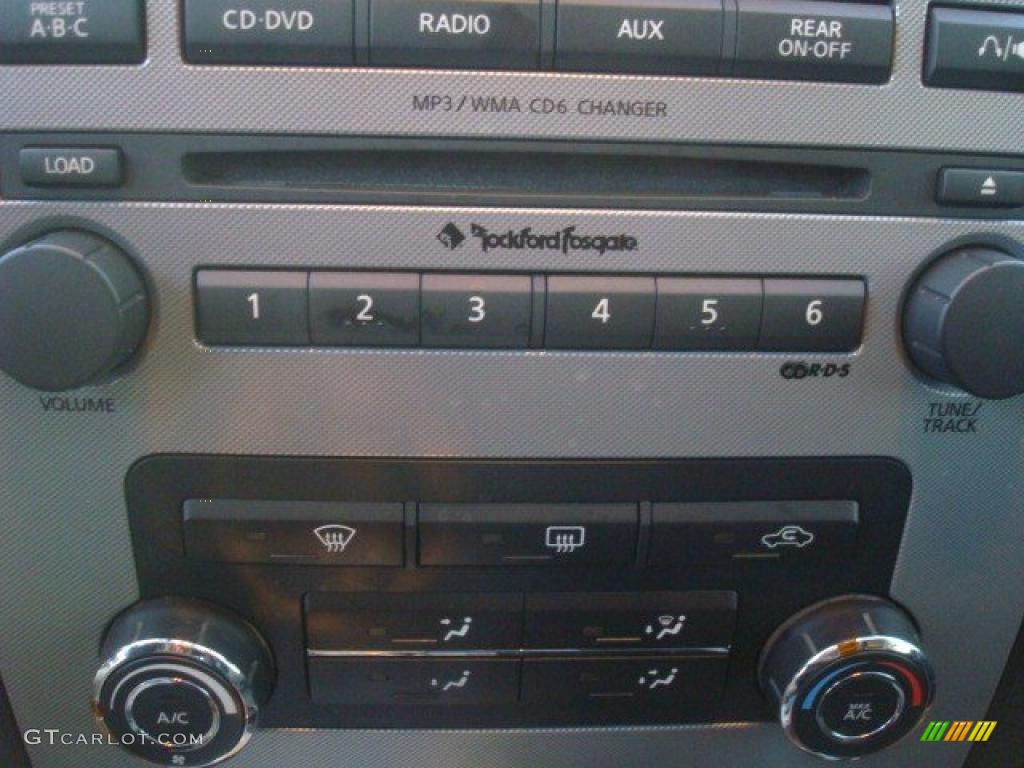 2010 Nissan Titan PRO-4X Crew Cab 4x4 Controls Photo #45121830