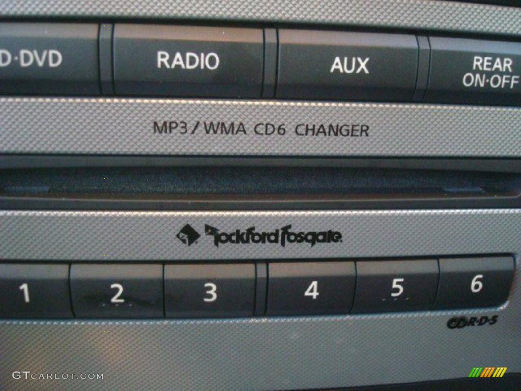 2010 Nissan Titan PRO-4X Crew Cab 4x4 Controls Photo #45121846
