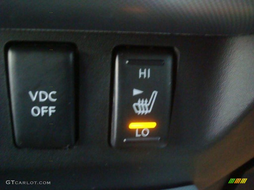 2010 Nissan Titan PRO-4X Crew Cab 4x4 Controls Photo #45121874