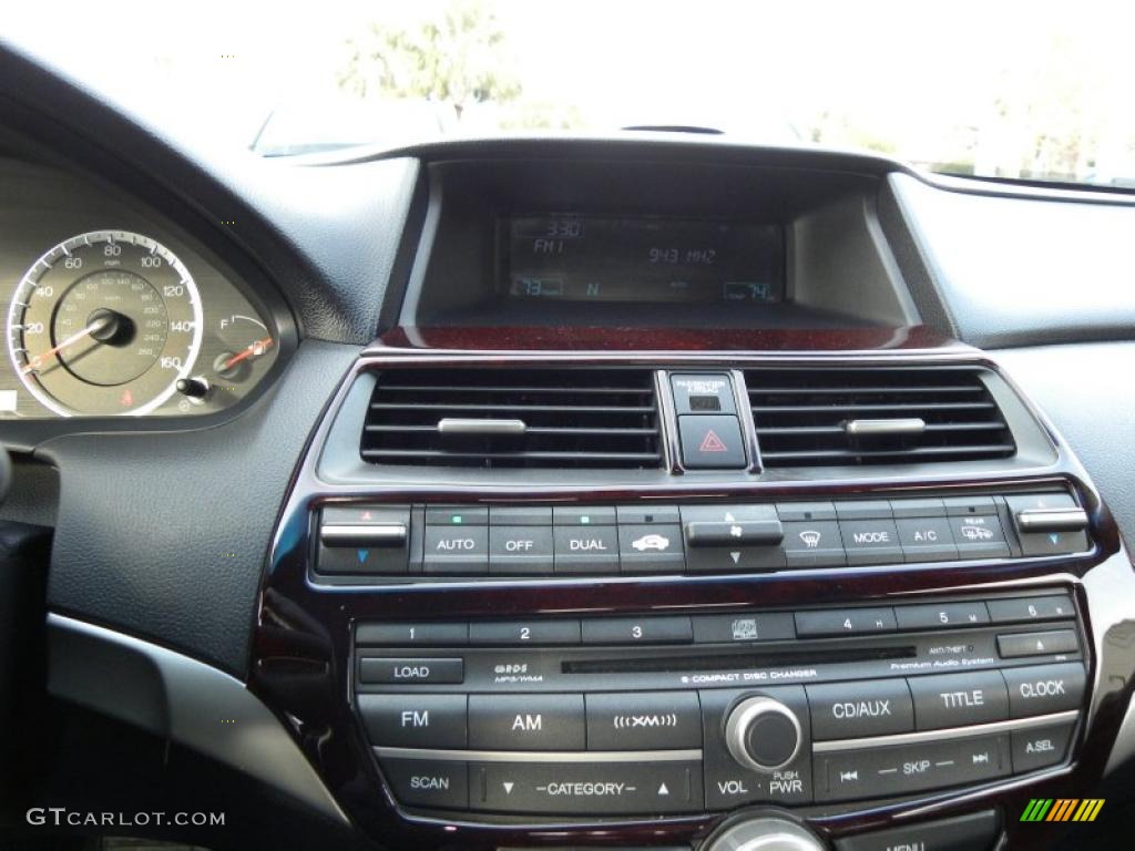 2008 Honda Accord EX-L Coupe Controls Photo #45123990