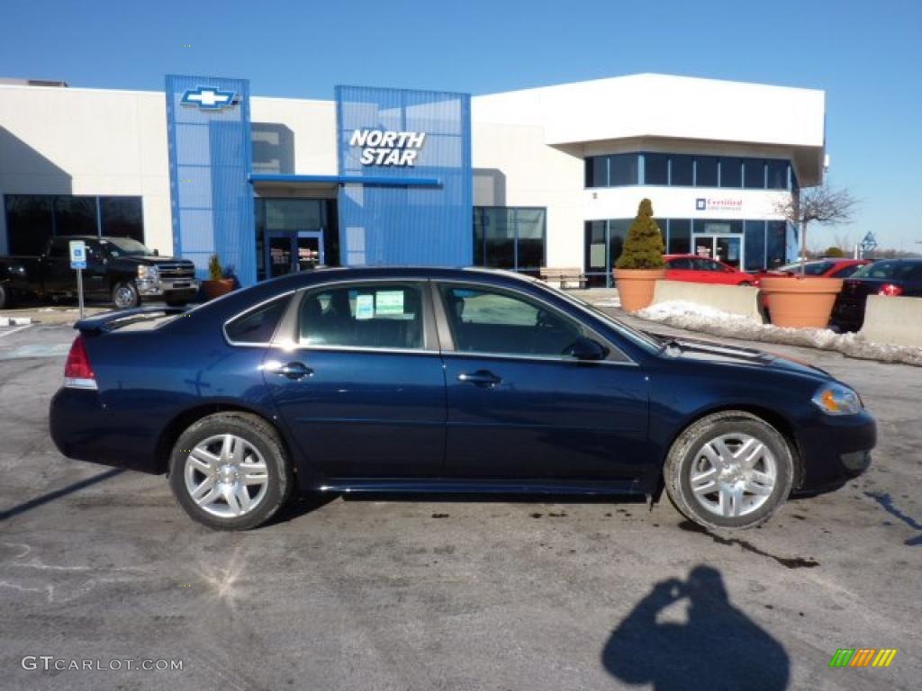 2011 Impala LT - Imperial Blue Metallic / Ebony photo #11