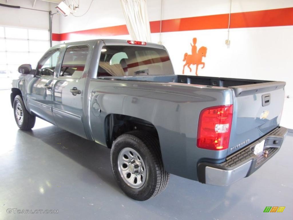 2009 Silverado 1500 LS Crew Cab - Blue Granite Metallic / Dark Titanium photo #2