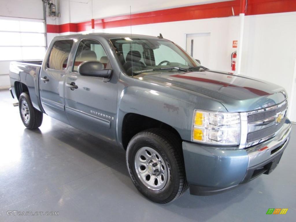 2009 Silverado 1500 LS Crew Cab - Blue Granite Metallic / Dark Titanium photo #5