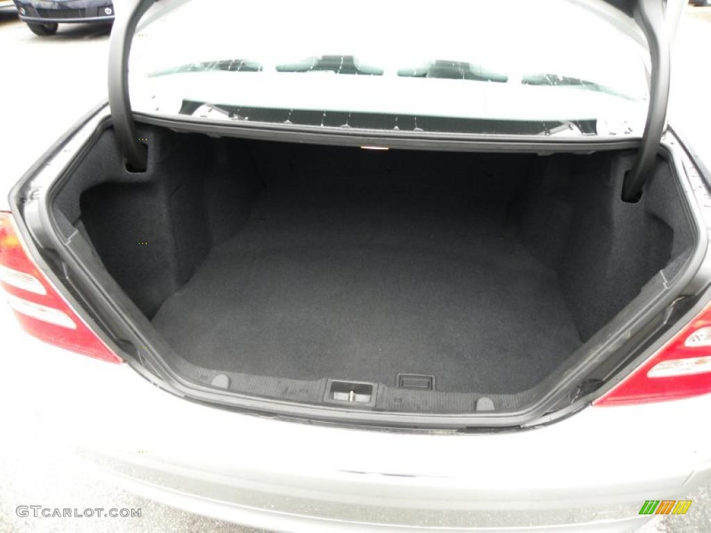 2004 Mercedes-Benz C 240 Sedan Trunk Photo #45125714
